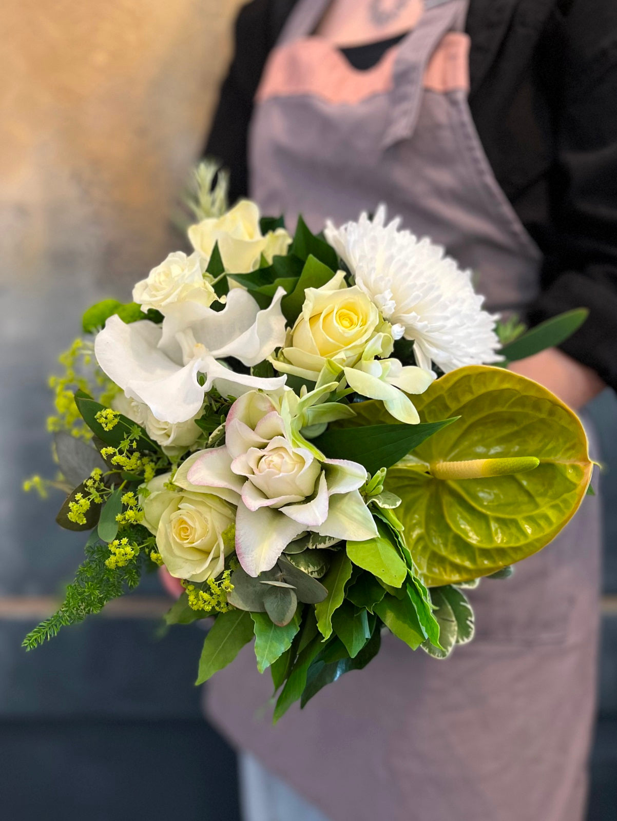 Flower Arrangement in shades of Creams, Greens and Whites detail