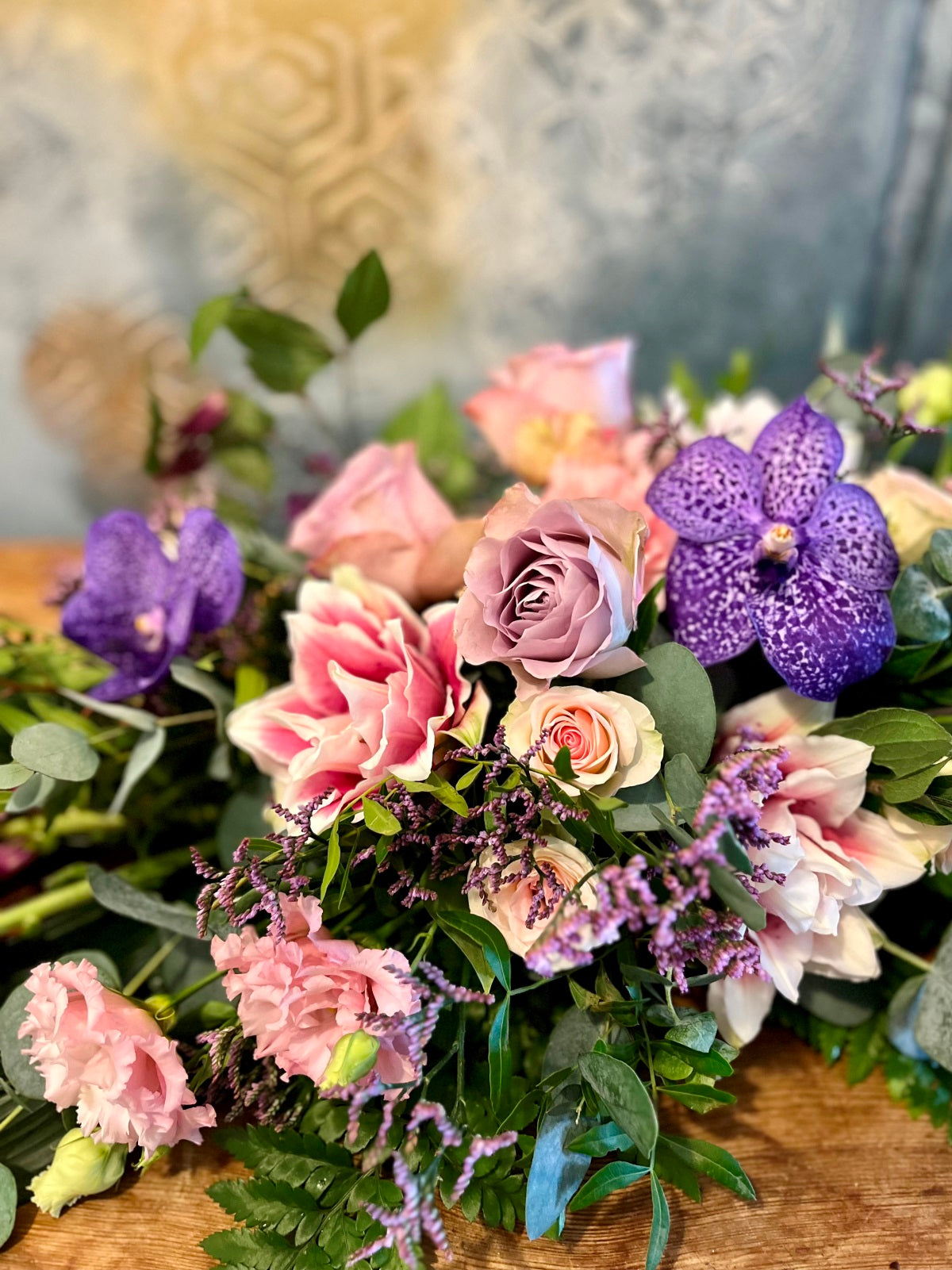 Funeral Spray in Pink and Lilac detail