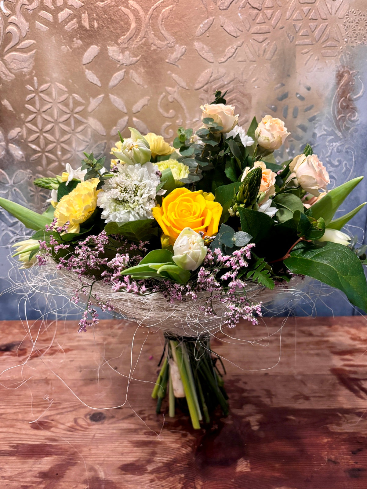 Easter Bouquet in Sisal Frame