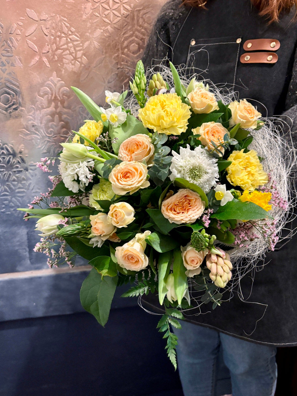 Easter Bouquet in Sisal Frame