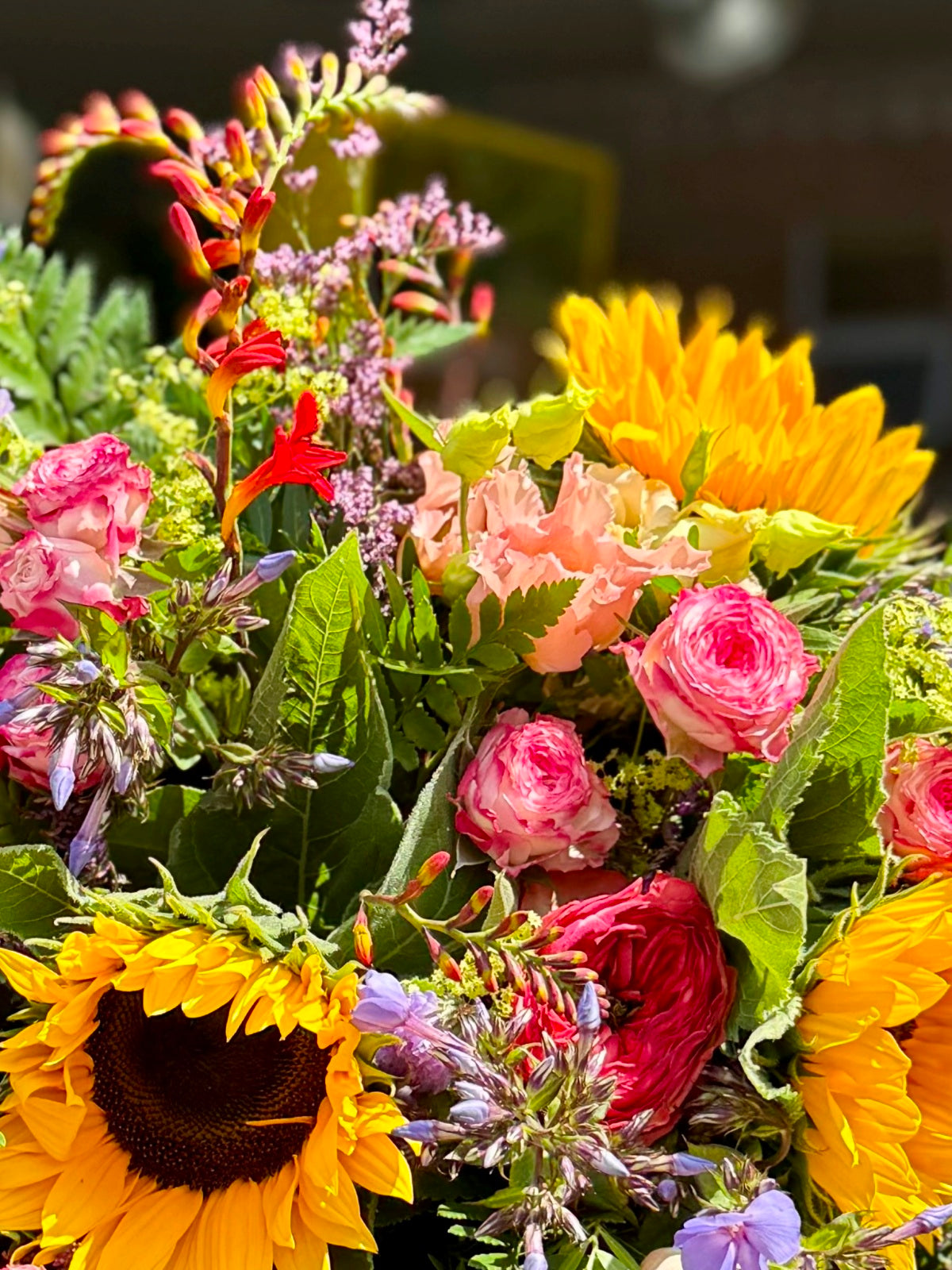 Luxury Wild Style Summer Bouquet Zoomed in Image