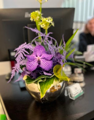 Pretty purple desk plant