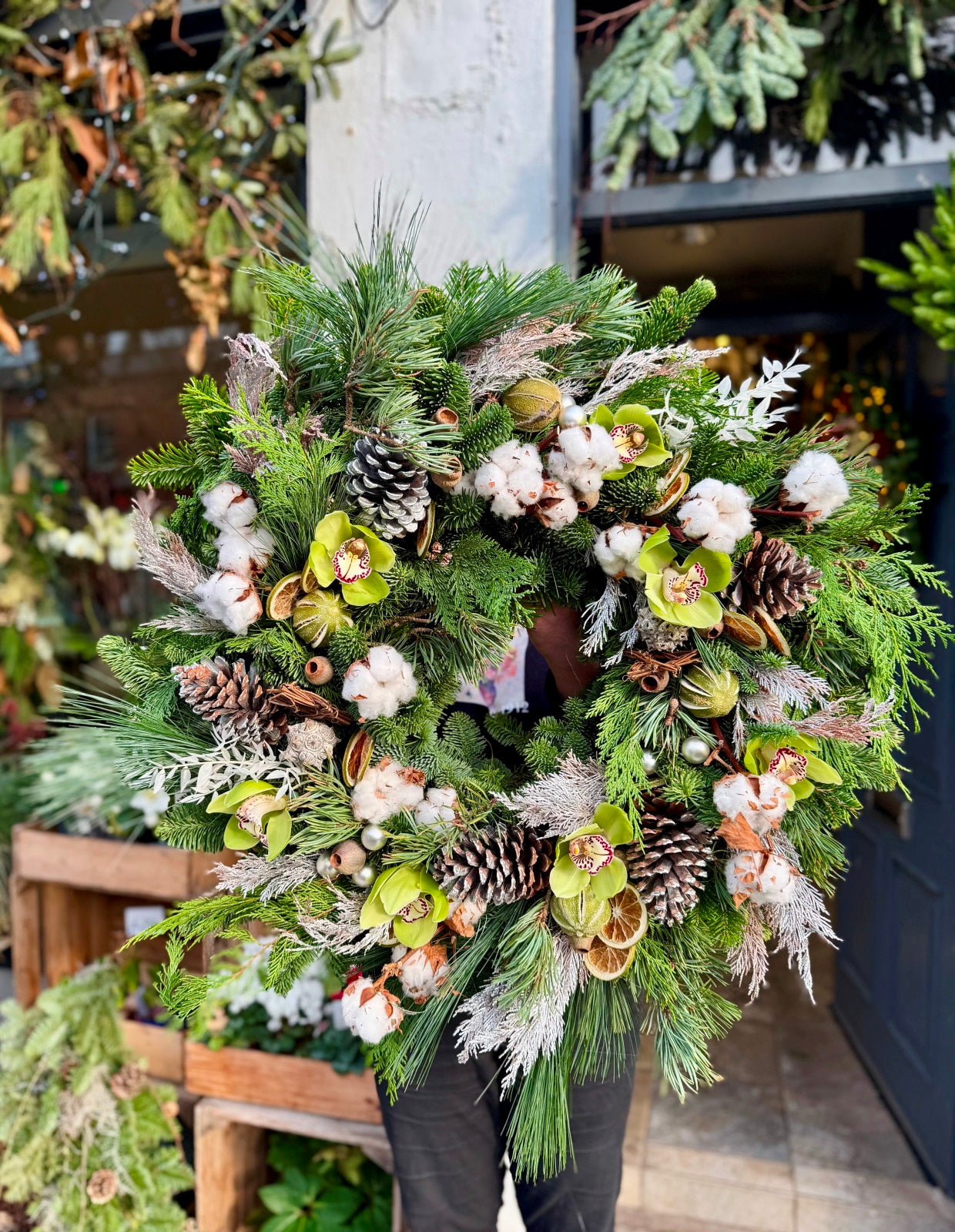 Large Yuletide Door Wreath in Whites