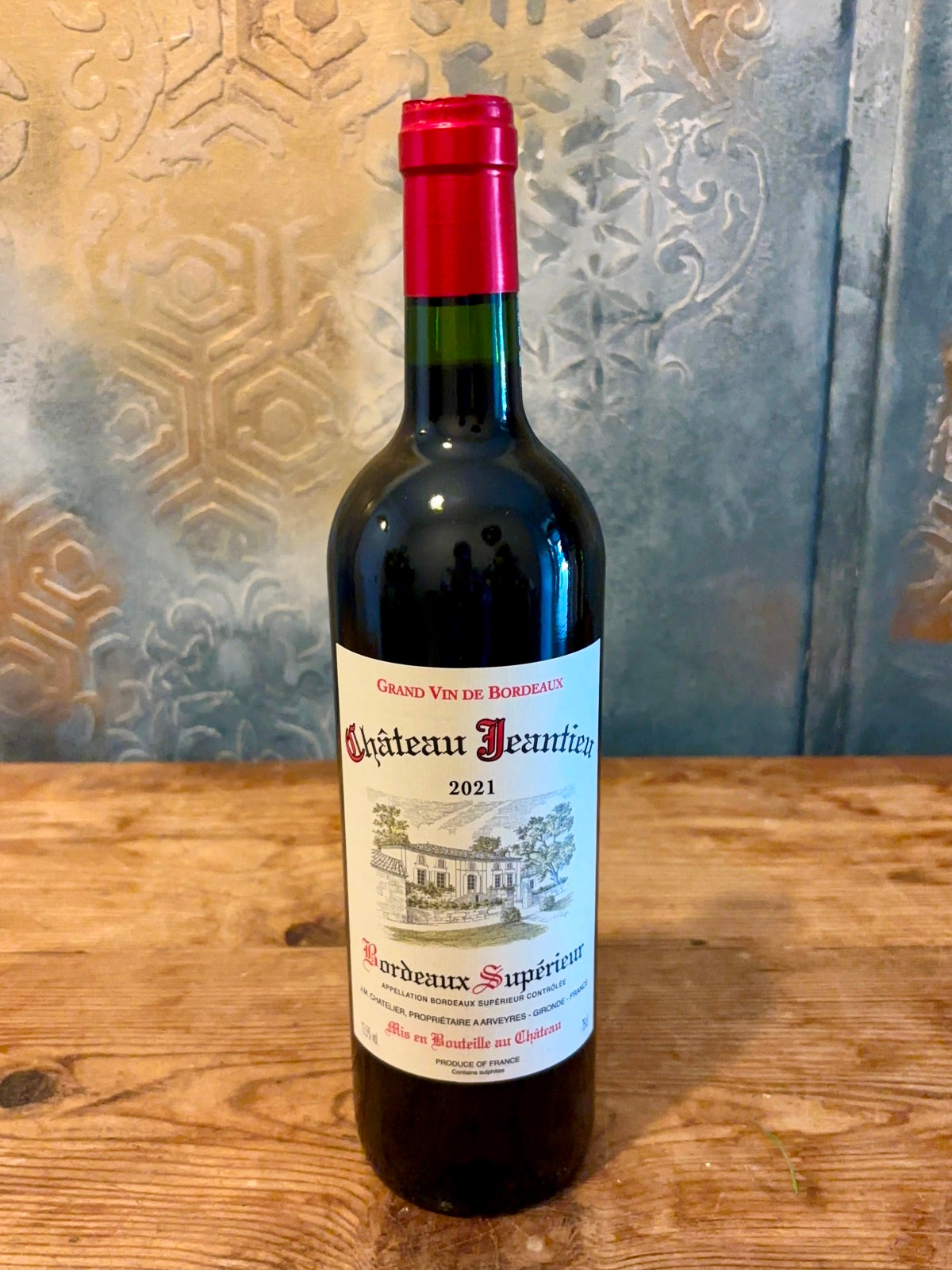 French Bordeaux Red Wine