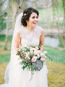 Mid summer bride with her bouquet