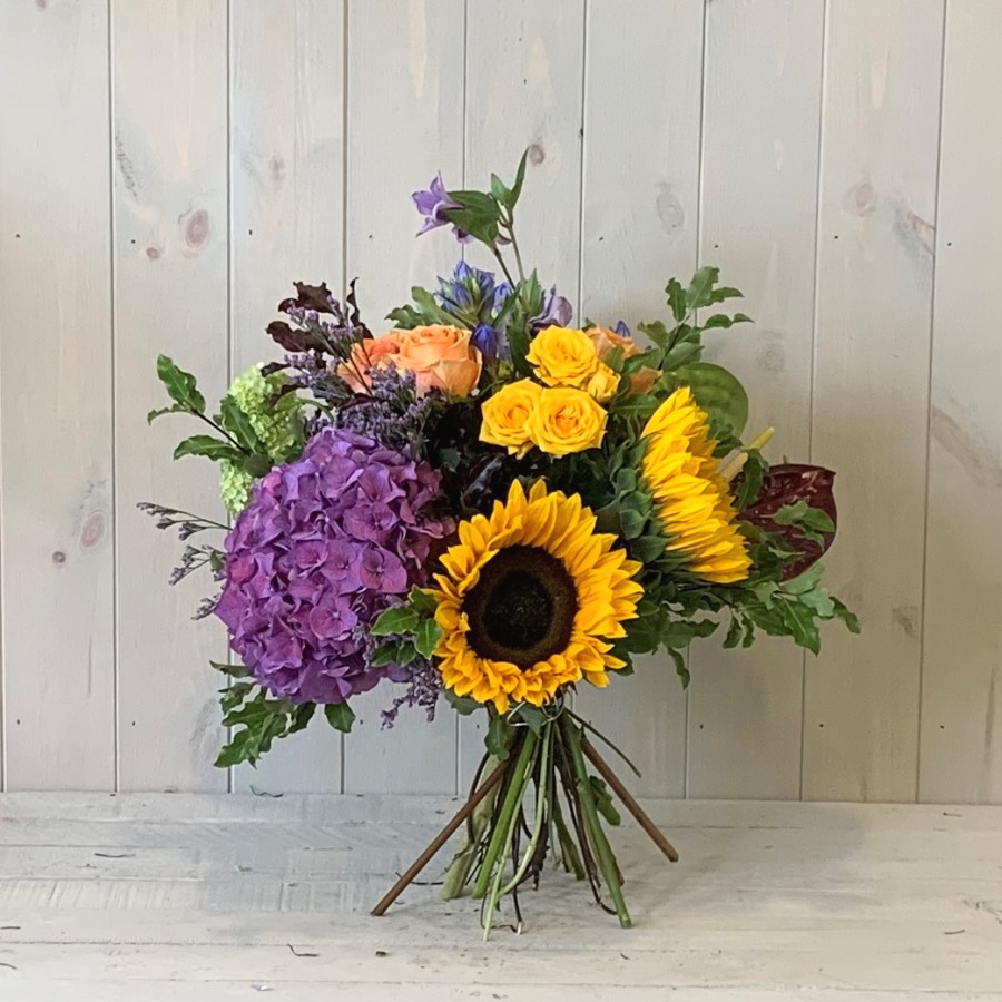 Sunflower and Hydrangea Flower Bouquet foe delivery in dublin city and county or order to collect
