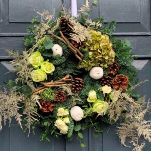 Real Christmas door wreaths - beautiful hand-made gifts for deliuvery to Dublin