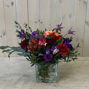 Summer flower arrangements in blues and reds for delivery in dublin