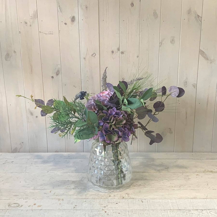 Artificial Flowers – Purple Hydrangea in Vase