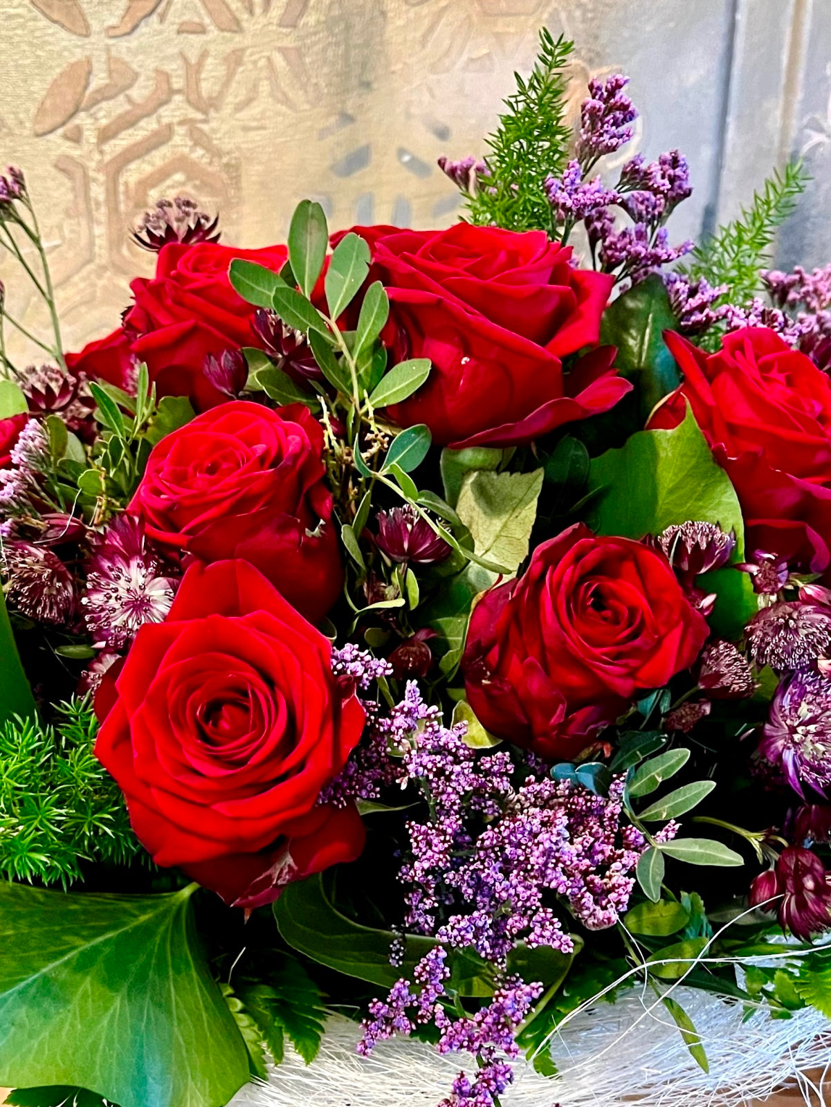 12 Red Roses